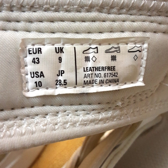 Balenciaga track sandals- very clean and good condition 👌 Unisex ‼️Authentic ‼️ - Picture 8 of 16